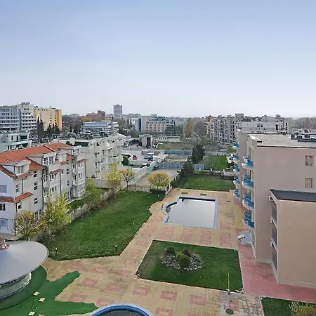 Apartment In Semiramida Gardens *