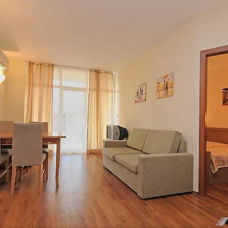In Semiramida Gardens Apartment *